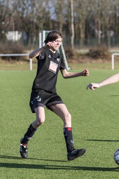 Bild 72 - wBJ SV Wahlstedt - SV Henstedt Ulzburg : Ergebnis: 0:1